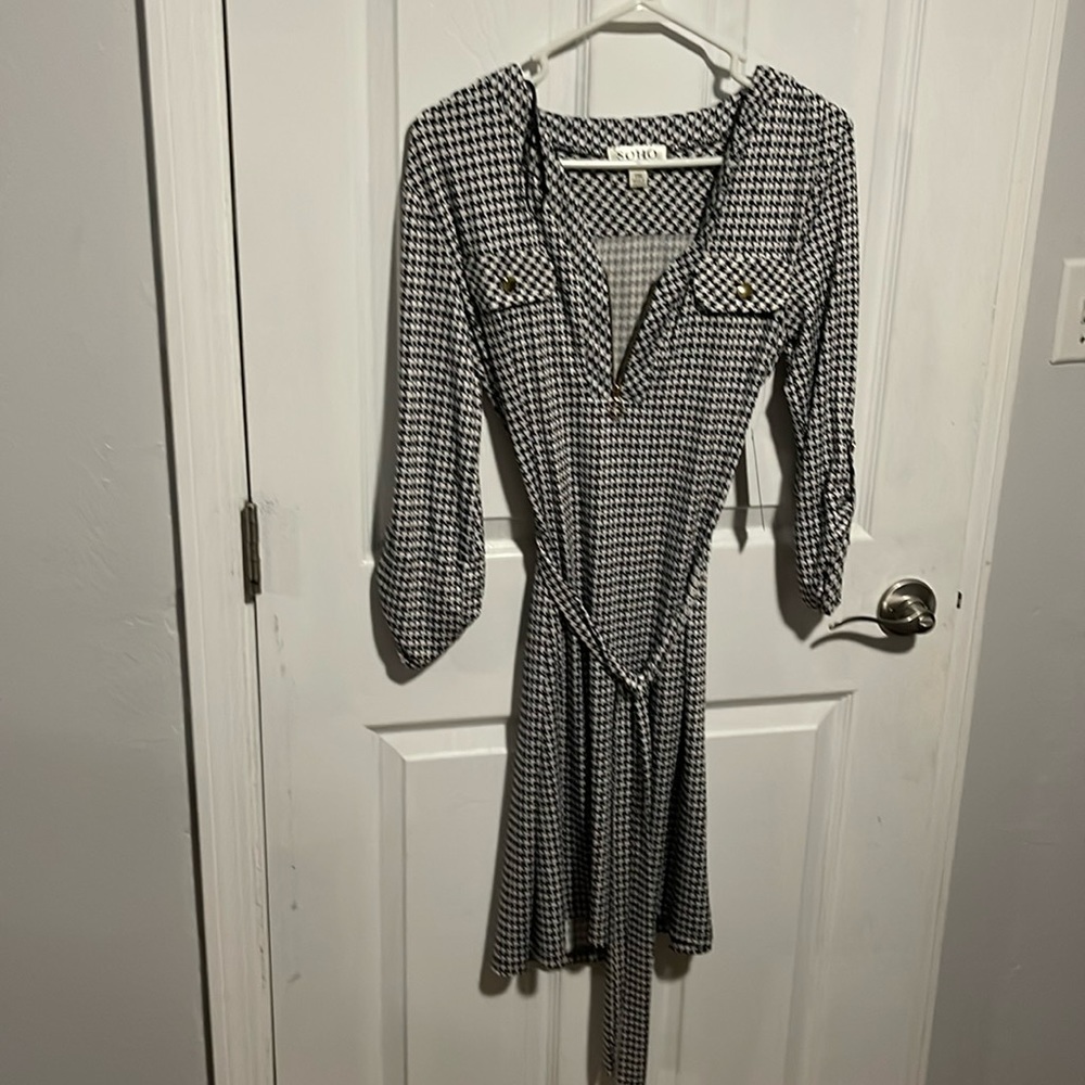 Black and white Soho Apparel Ltd. Midi dress